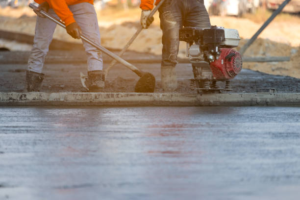 Best Best Concrete Contractor  in Winthrop, MN
